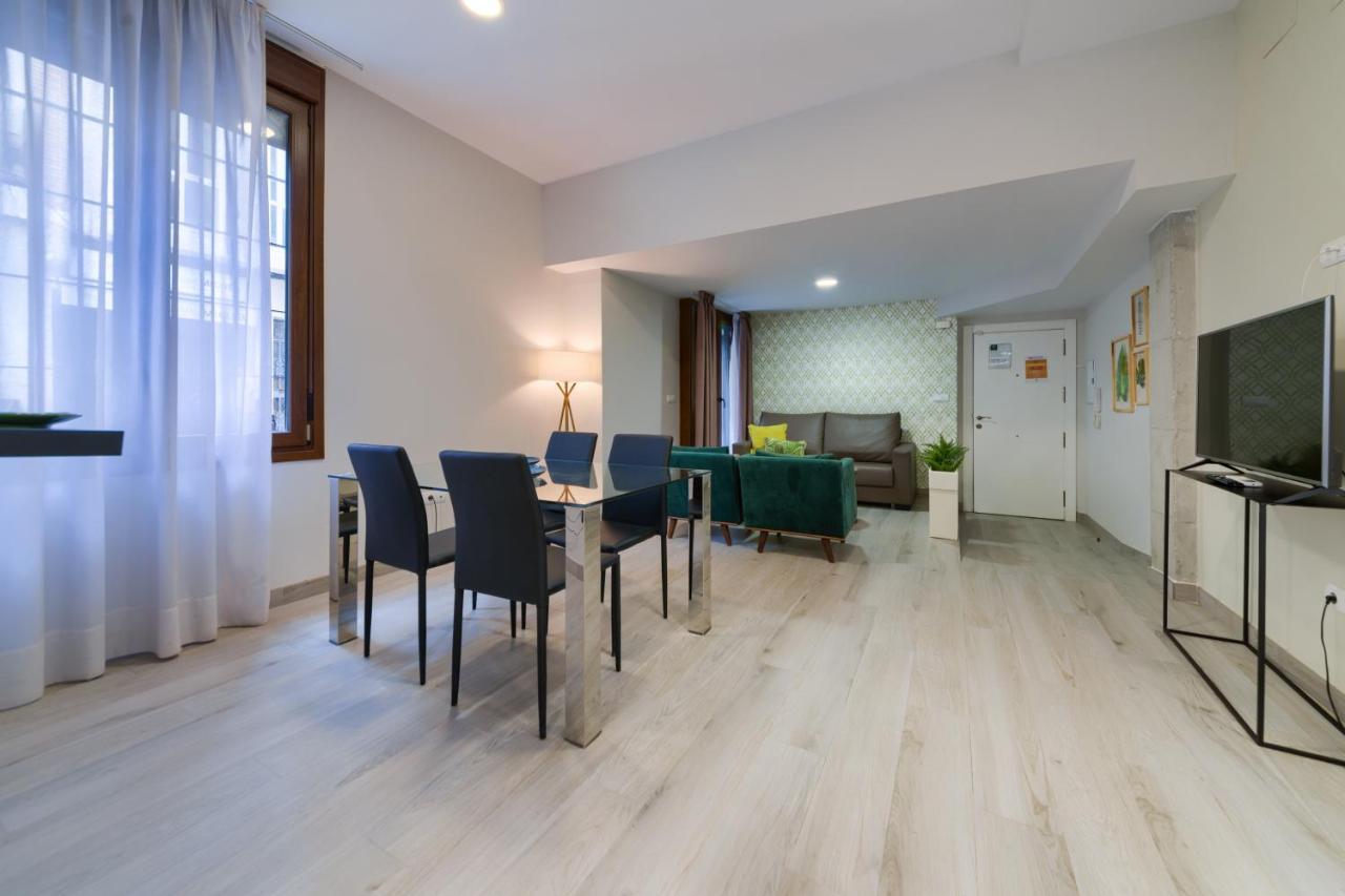 Holidays2Malaga Suites Экстерьер фото