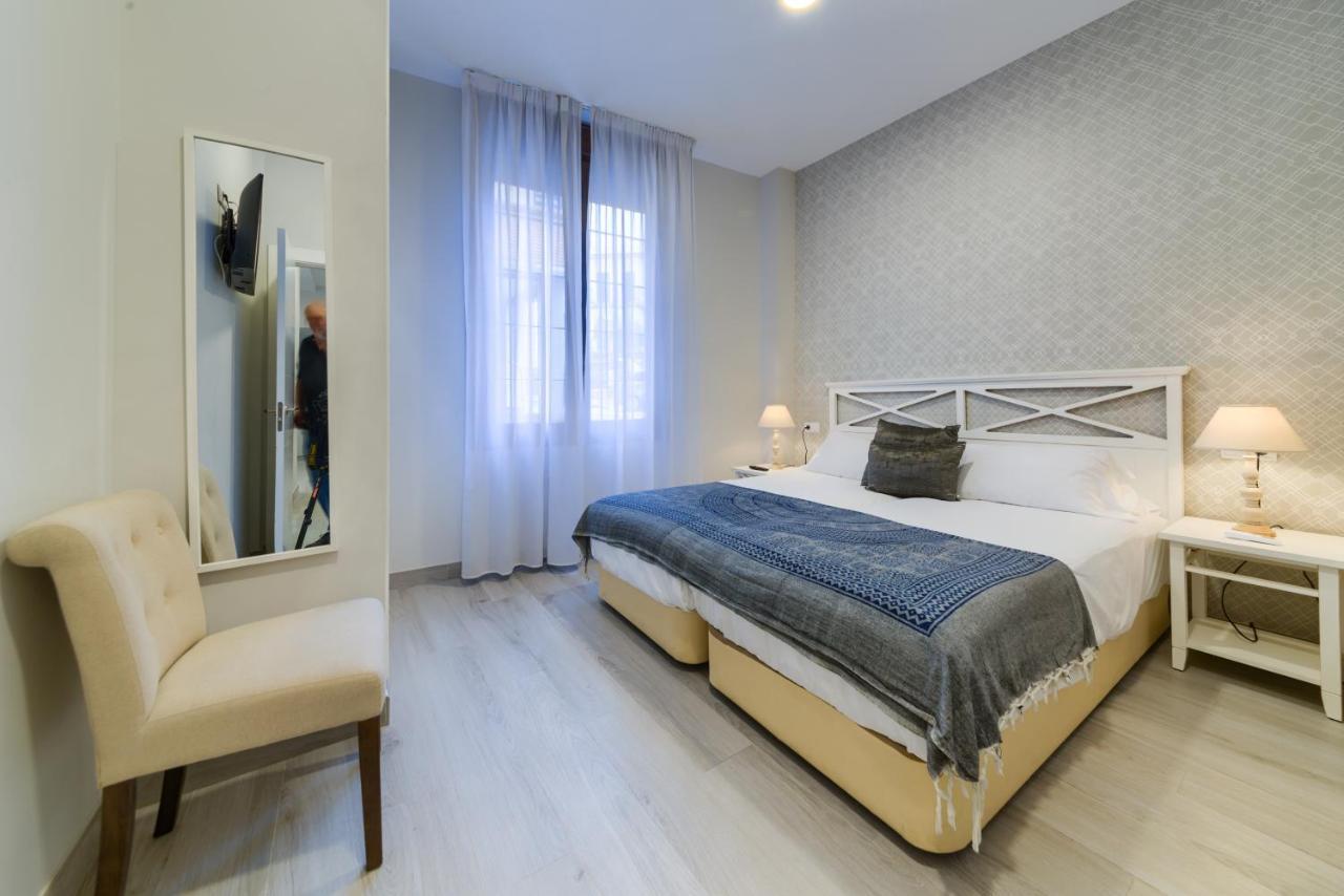 Holidays2Malaga Suites Экстерьер фото