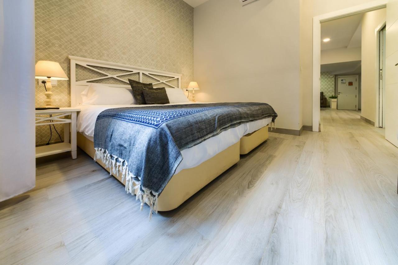 Holidays2Malaga Suites Экстерьер фото